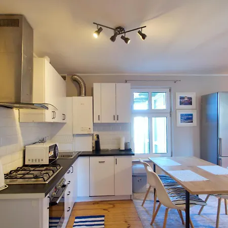 Sunhouse 300 M Beach, 50 M Monte Cassino Sopoty